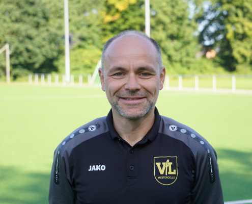 Trainer Hübner 25-26