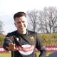 Klappe, die erste! VfL-Trainer Sebastian Zich kündigt ein Statement von Kapitän Dominik Gärtner an. Die 1.Herren des VfL Westercelle wurde im Rahmen einer Saison-Doku-Serie ein Jahr lang auf und neben dem Platz begleitet.