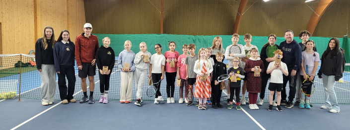 Gruppenbild_Weihnachtsfeier 1